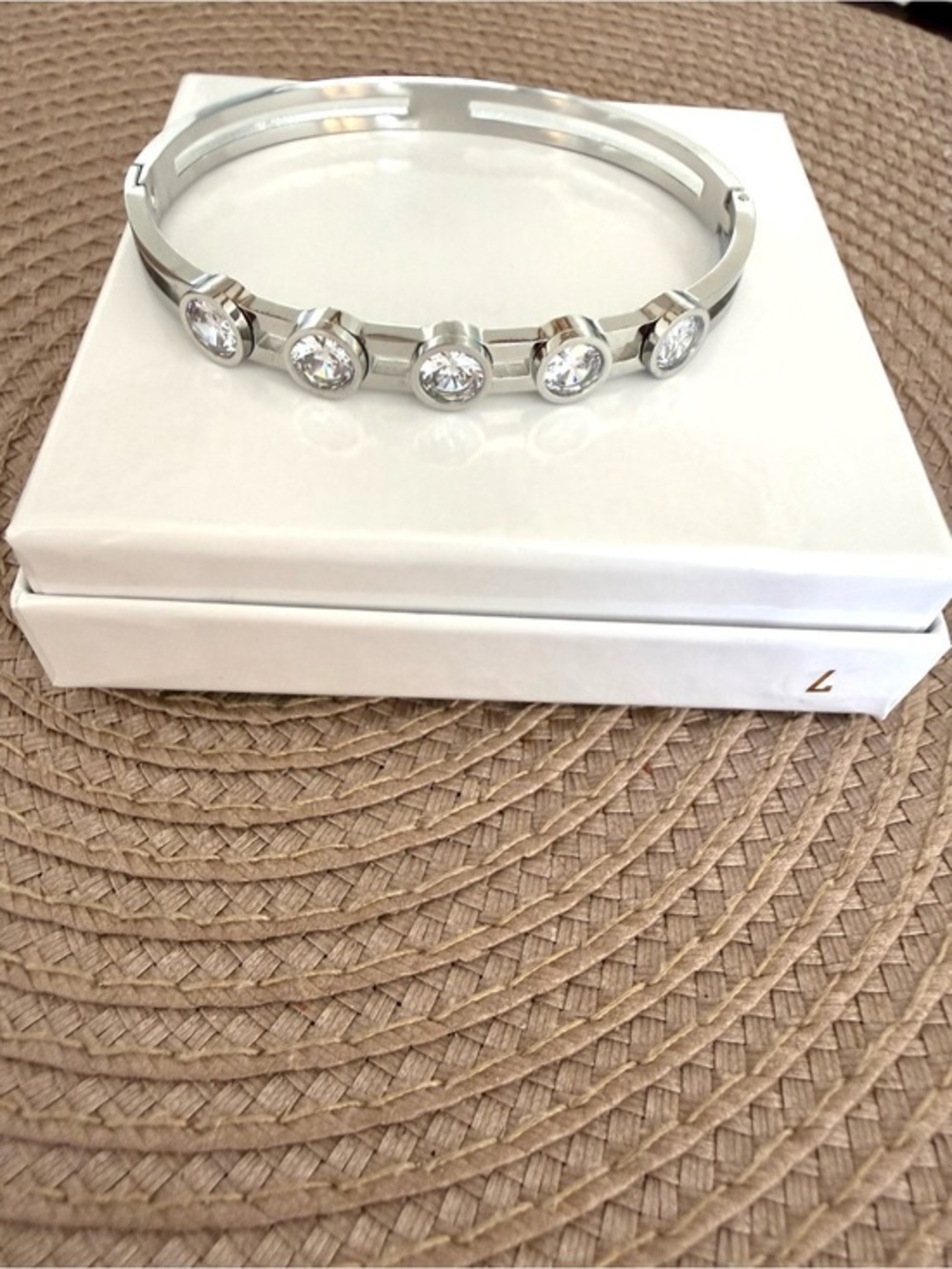 New Unbranded Bracelet